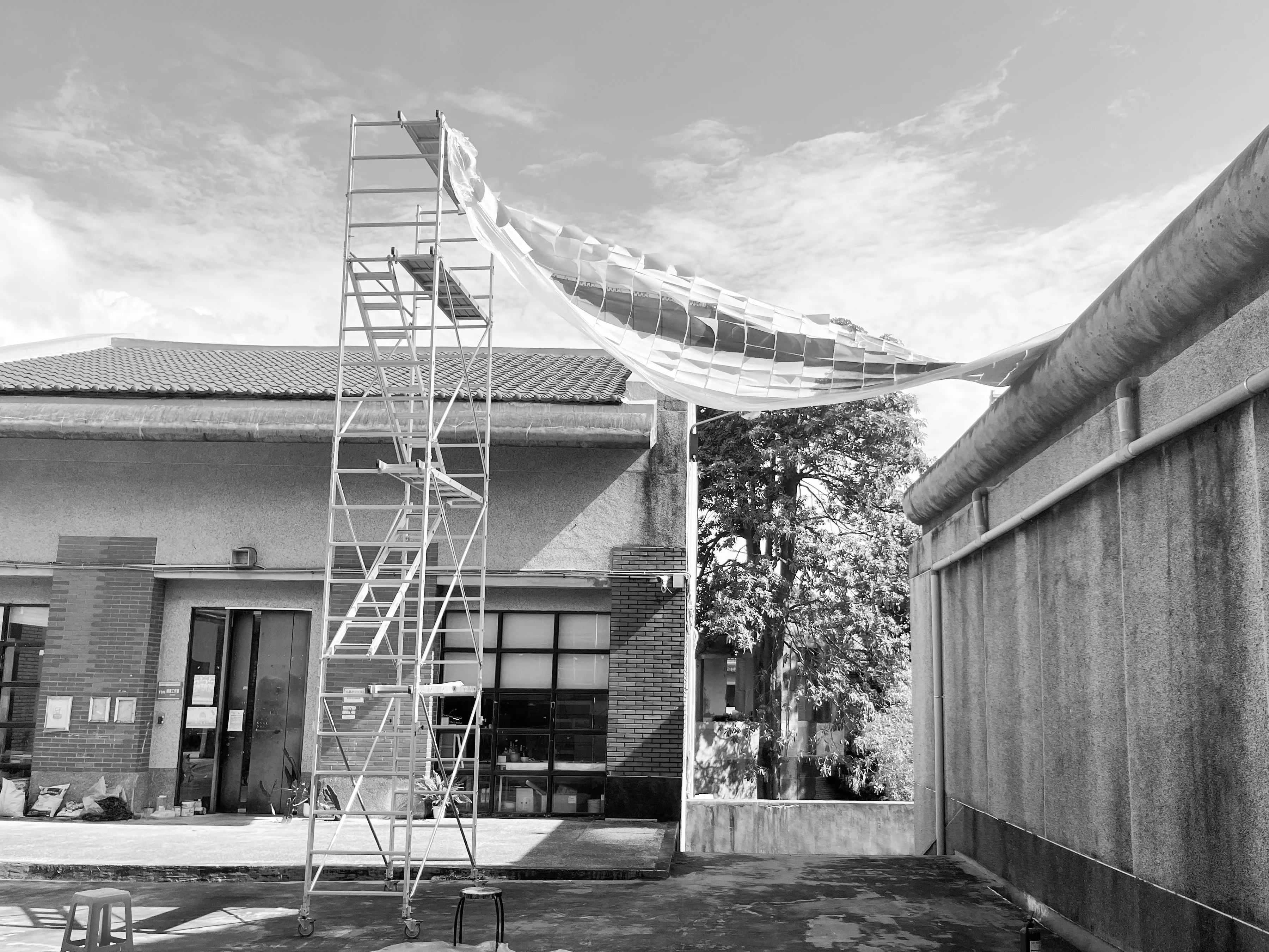 Monument 001 - Image 5